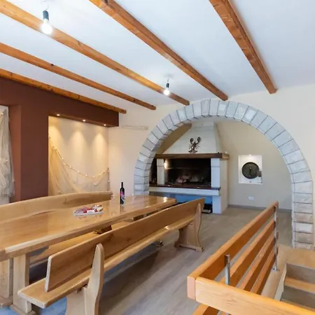 Mia 7 - Omis By Guide דירה