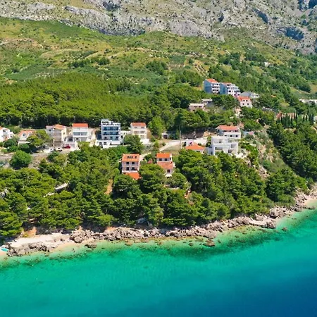 Mia 7 - Omis By Guide * מימיצה